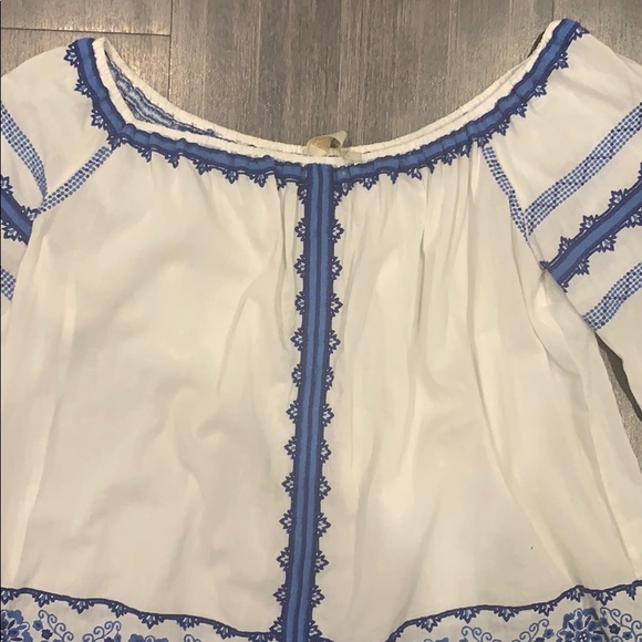 Love Sam Wanda Off The Shoulder Embroidered Top - Picture 5 of 7